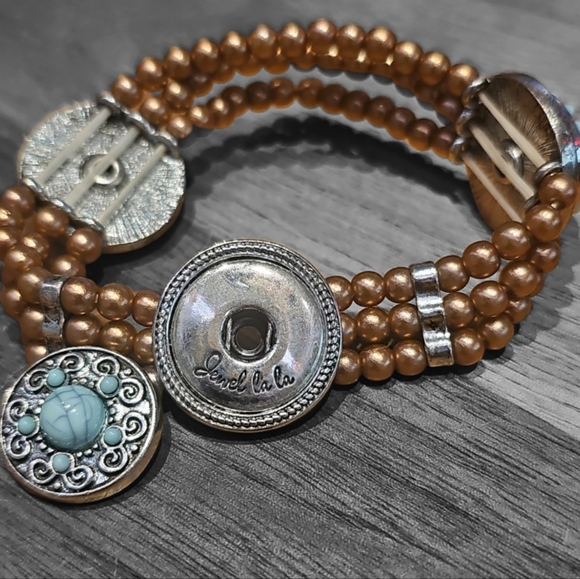 Jewel La La pop bracelet with 3 buttons + 3 beautiful snap on charm pops stretch - Picture 5 of 5